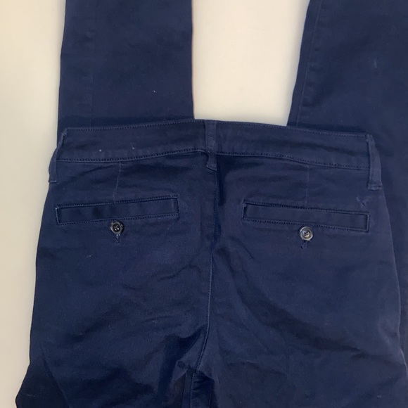 NWOT AEO Navy Khaki Pants - Picture 4 of 6